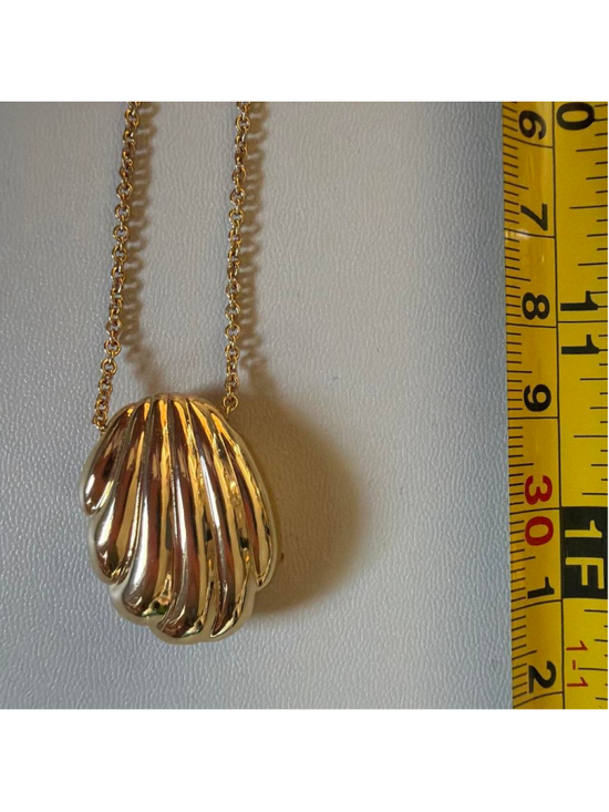 madewell Jewelry - #Madewell Gold seashell necklace